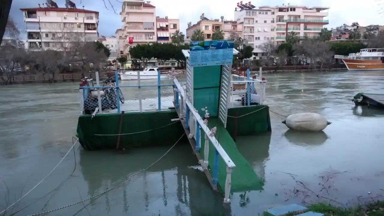 Dün Uyarı Verilmişti, Manavgat’ta En Zor 48 Saat Başladı 2